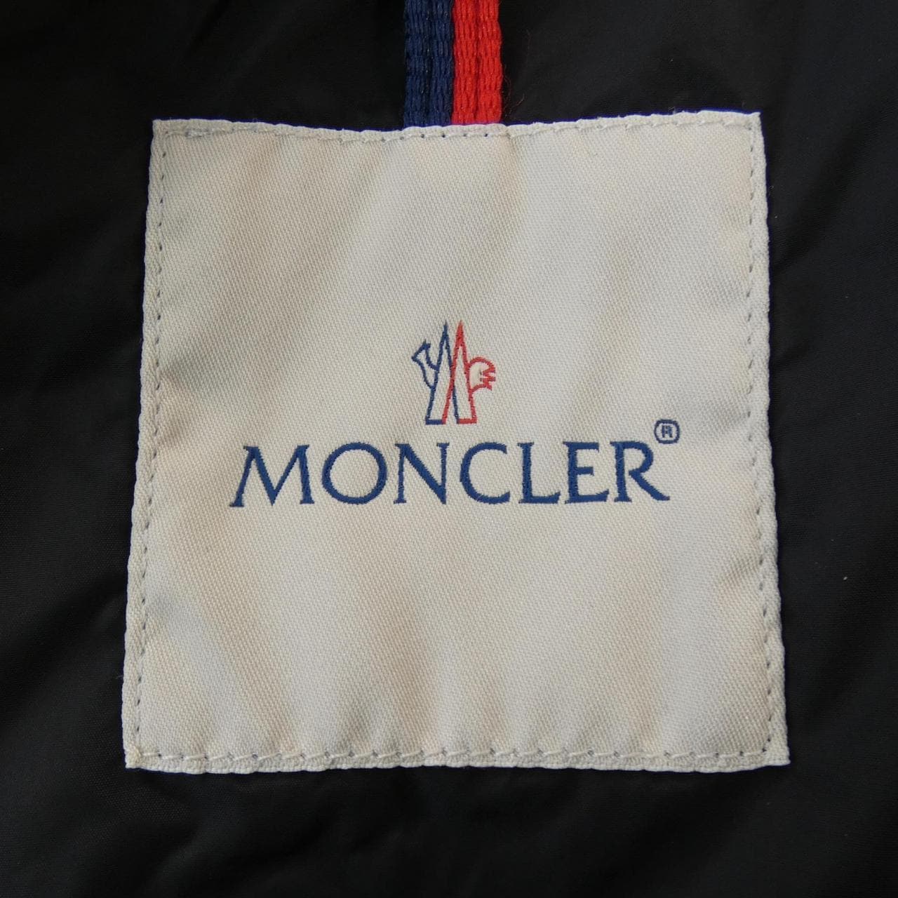 MONCLER蒙克勒羽絨服