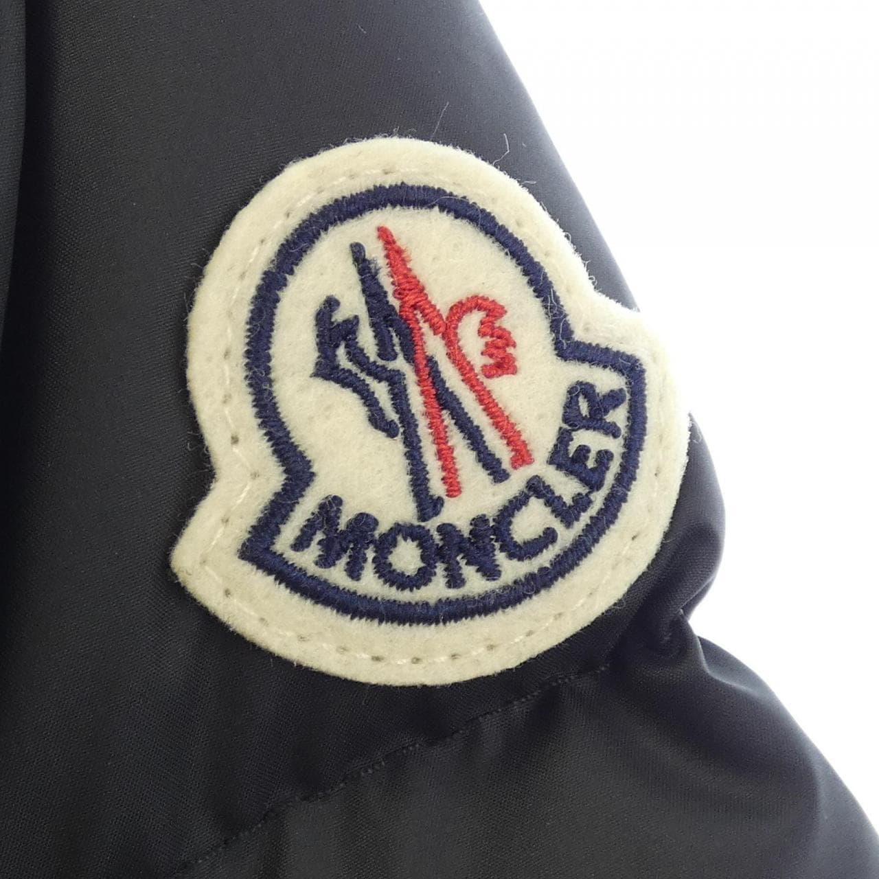 【新品】モンクレール MONCLER ダウンジャケット