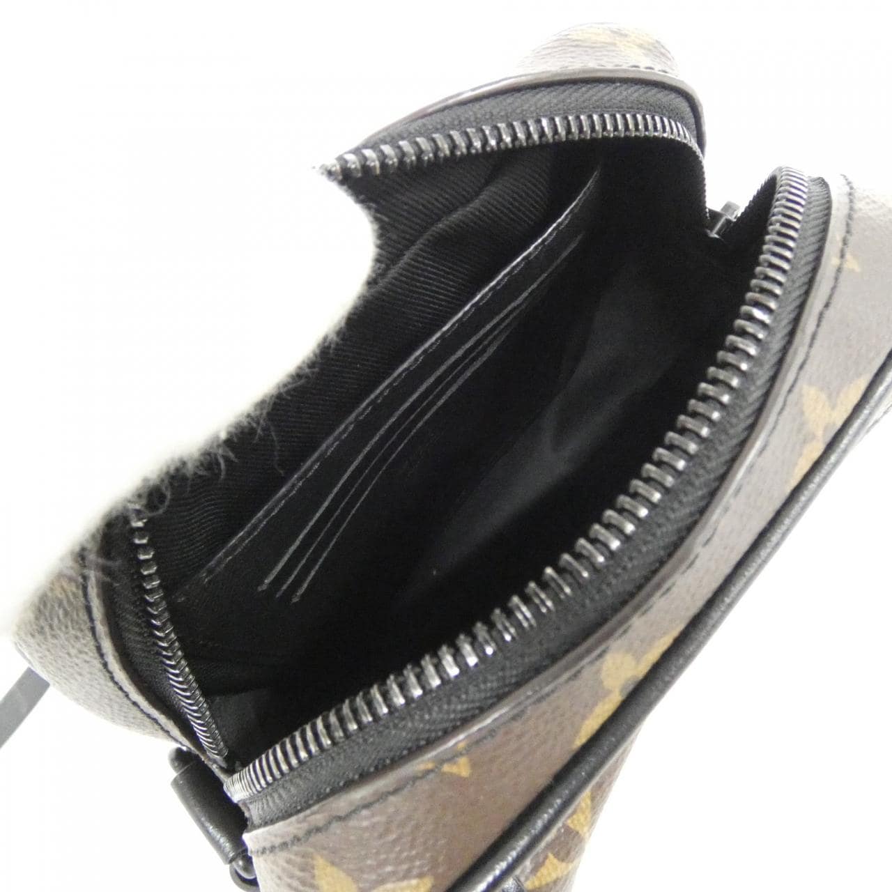 モノグラム マカサー クリストファー ウエアラブル ウォレット M69404 ショルダーバッグ