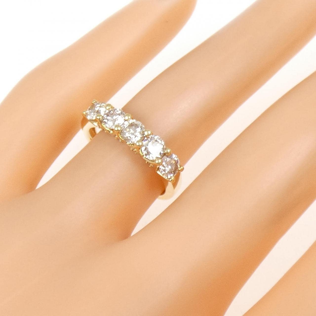 ジーエスティービー ダイヤモンド リング 1.10CT