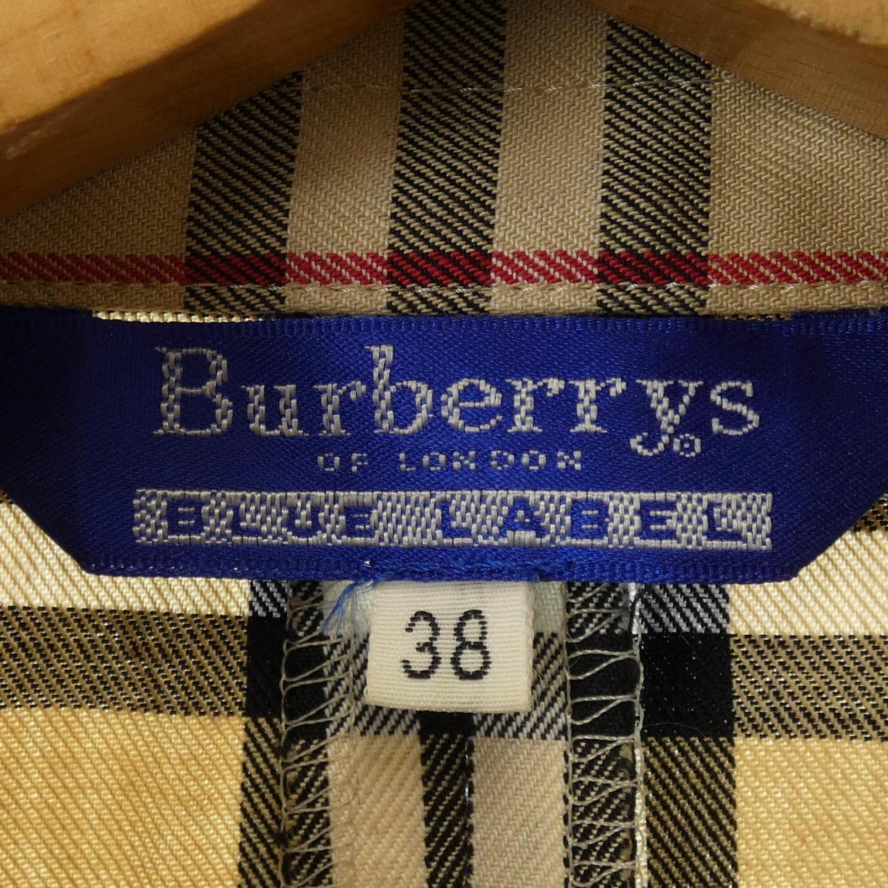 100%新品安いバーバリーブルーレーベル Burberry BLUE LAVEL 綿コート ジャケット・アウター