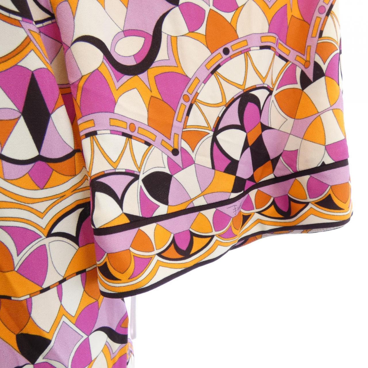 エミリオプッチ EMILIO PUCCI トップス