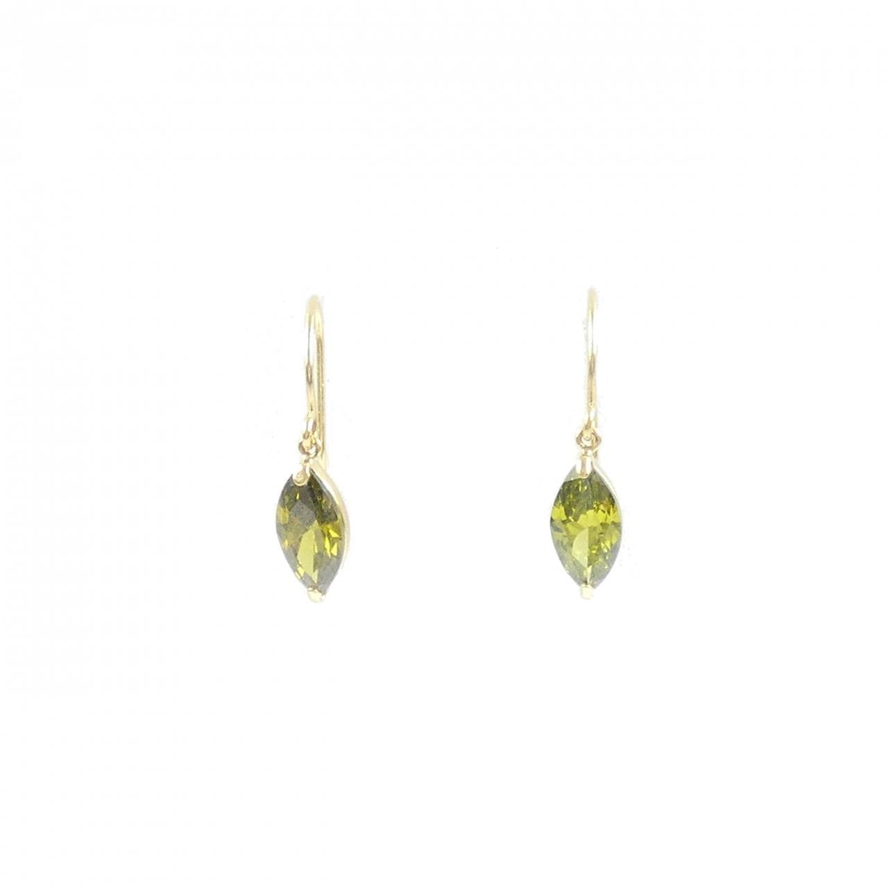 K18YG キュービック ピアス