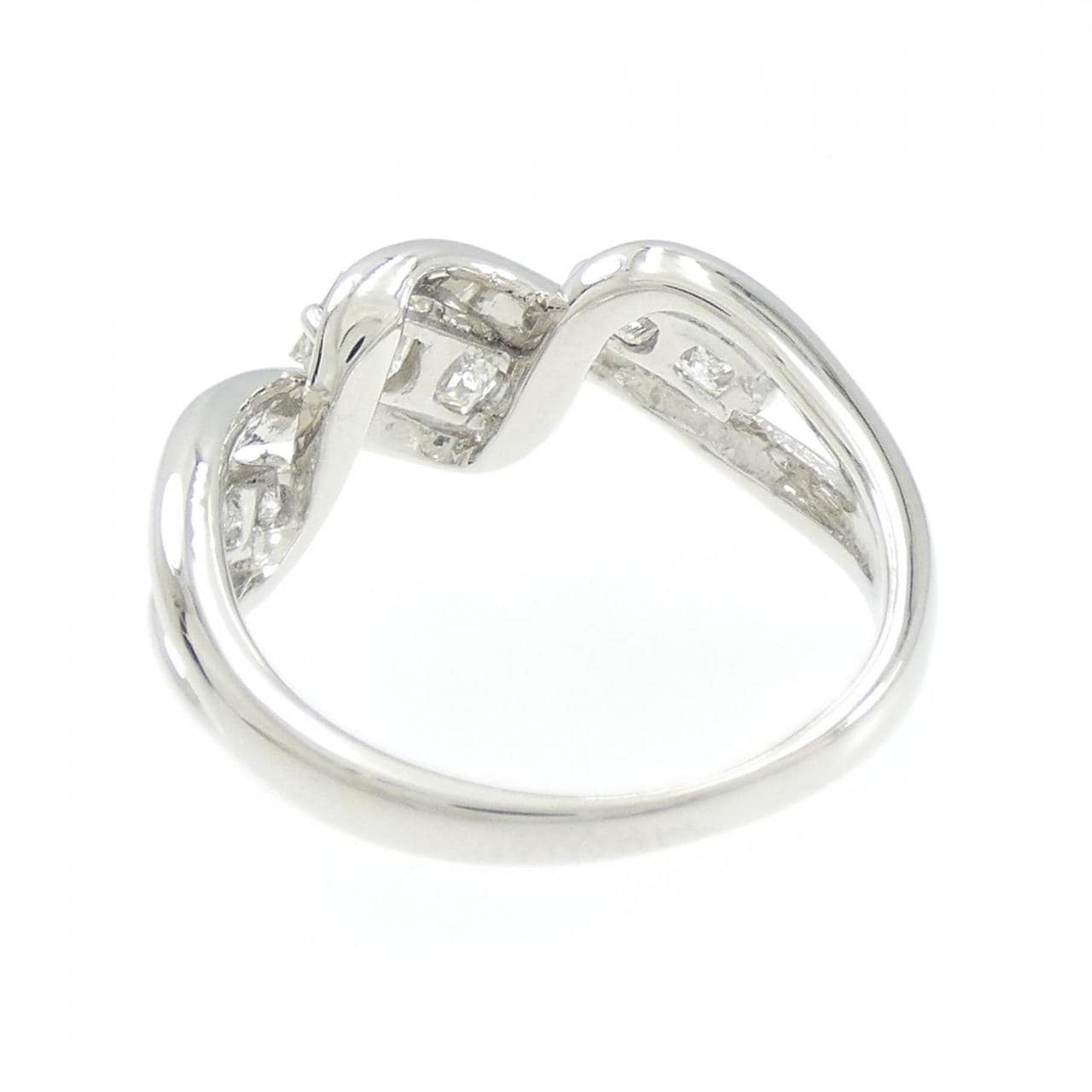 PT ダイヤモンド リング 0.70CT