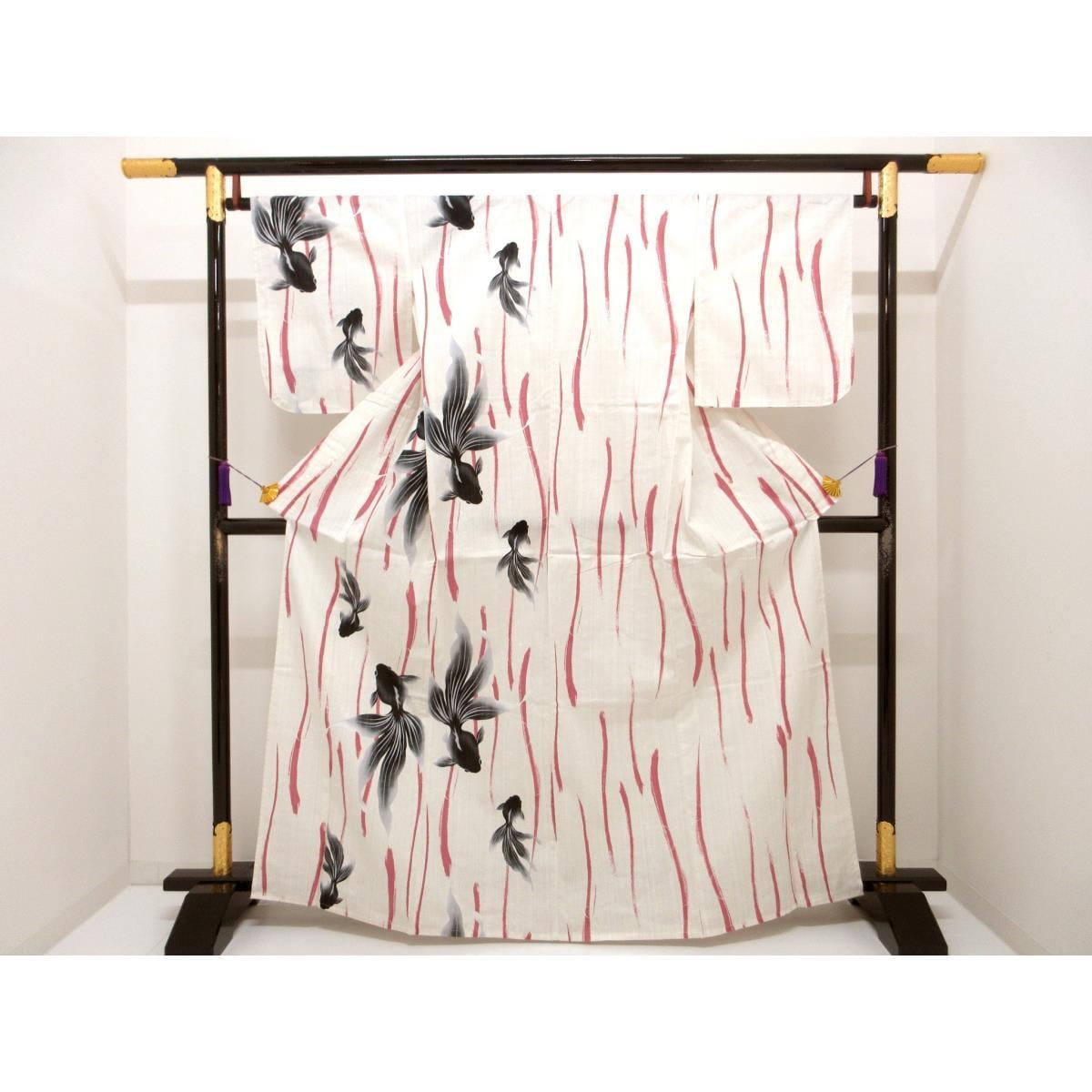 【新品】女ゆかた　片身替わり　Ｆサイズ