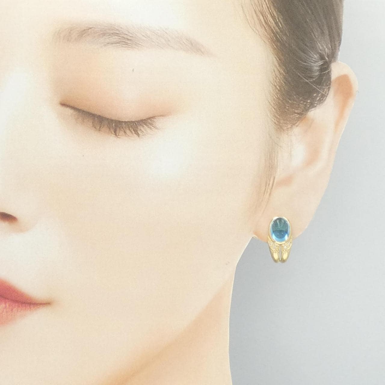 K18YG 藍色托帕石耳環