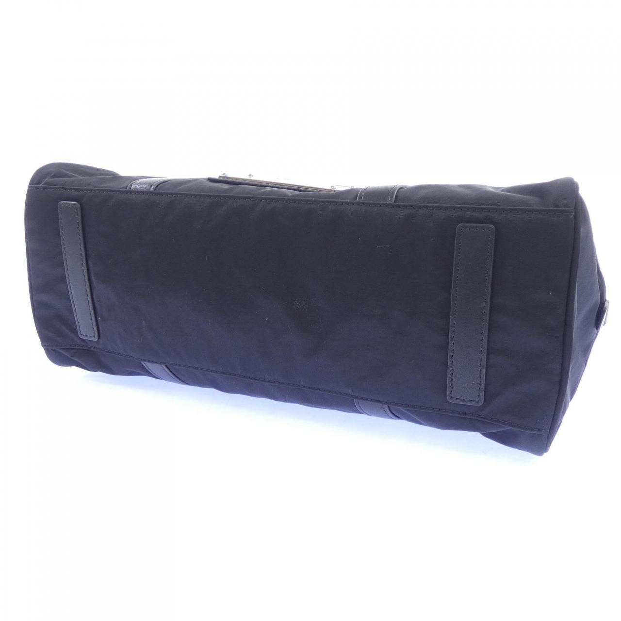 Matin Kim BAG