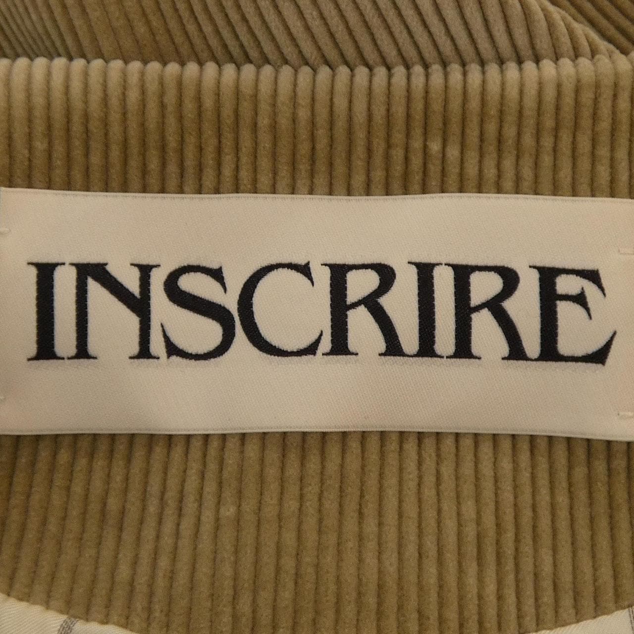 アンスクリア INSCRIRE トップス
