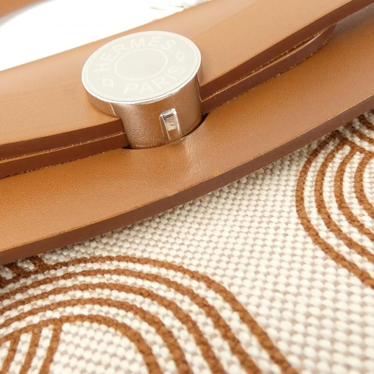 エルメス CIRCUIT 24 エールバッグ ジップ PM 084264CK バッグ