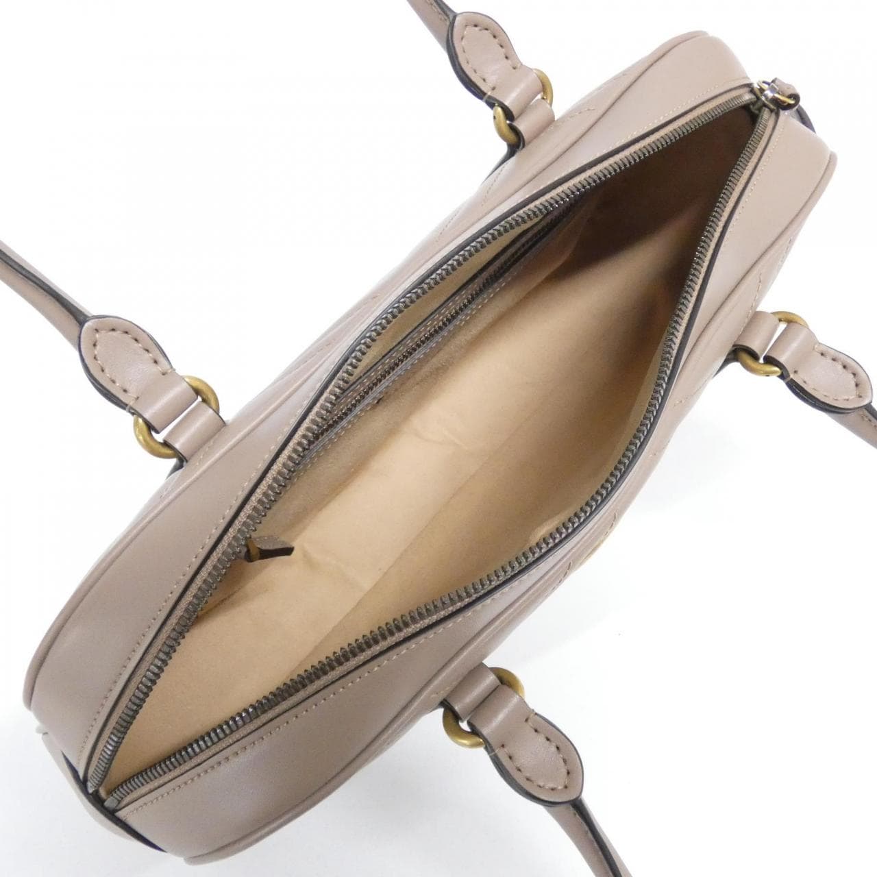 グッチ GG MARMONT 795218 AABZB ショルダーバッグ