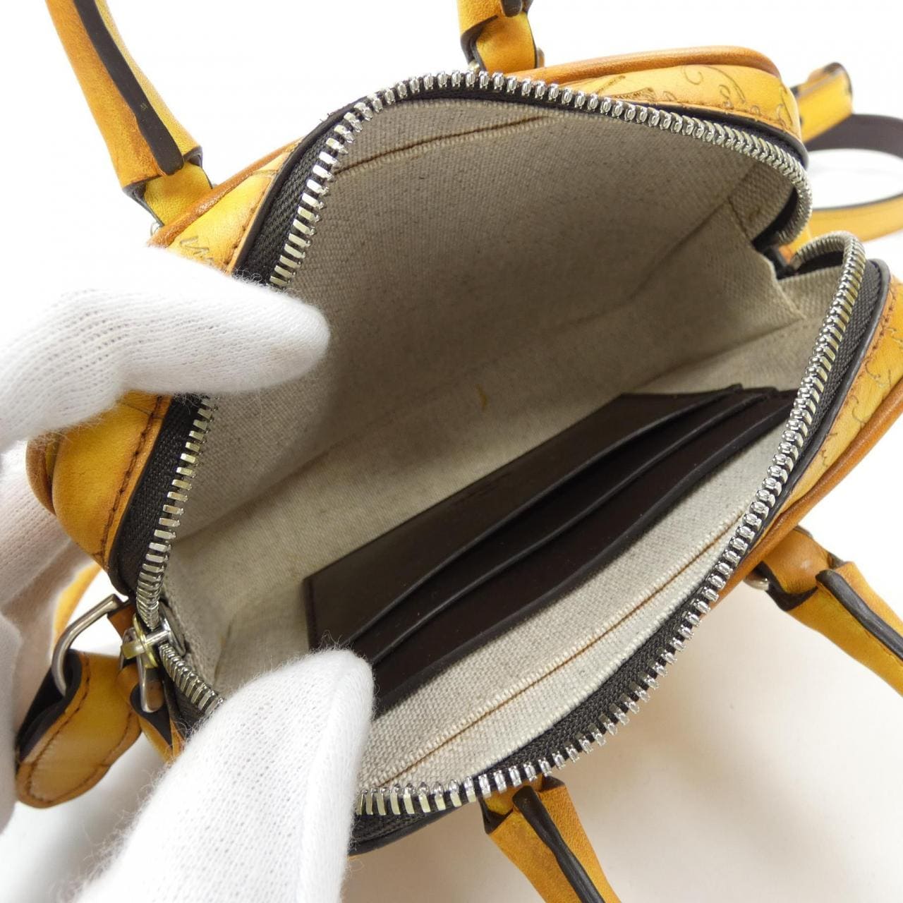 ベルルッティ Berluti アンジュールナノスクリットスワイプレザーポーチ BAG