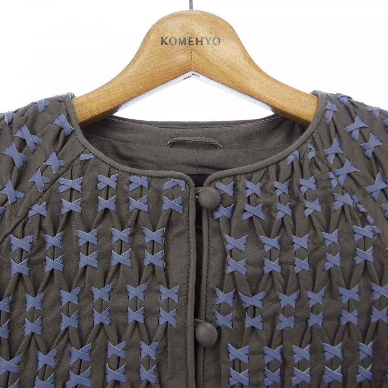 エンポリオアルマーニ EMPORIO ARMANI ノーカラージャケット