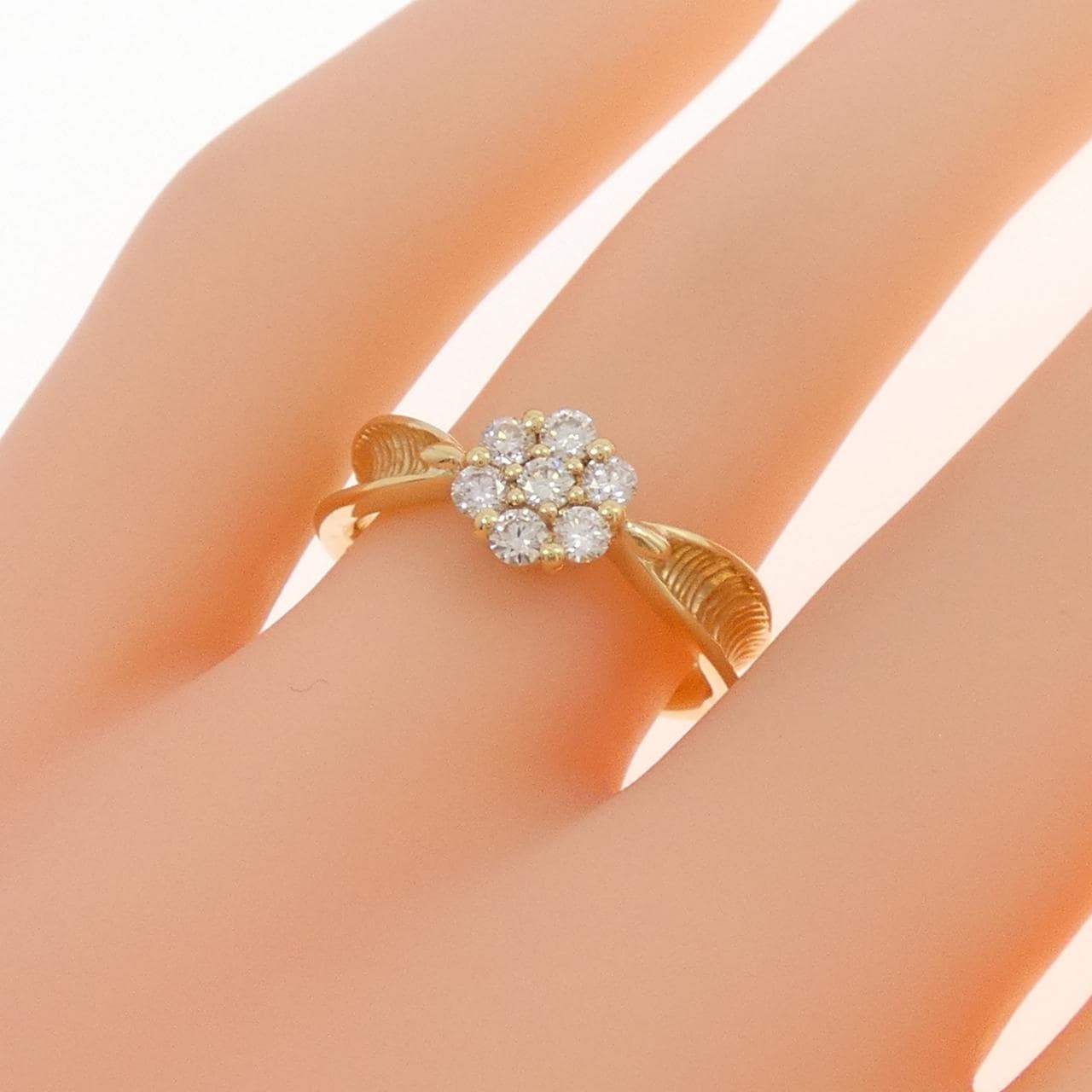 K18YG フラワー ダイヤモンド リング 0.31CT