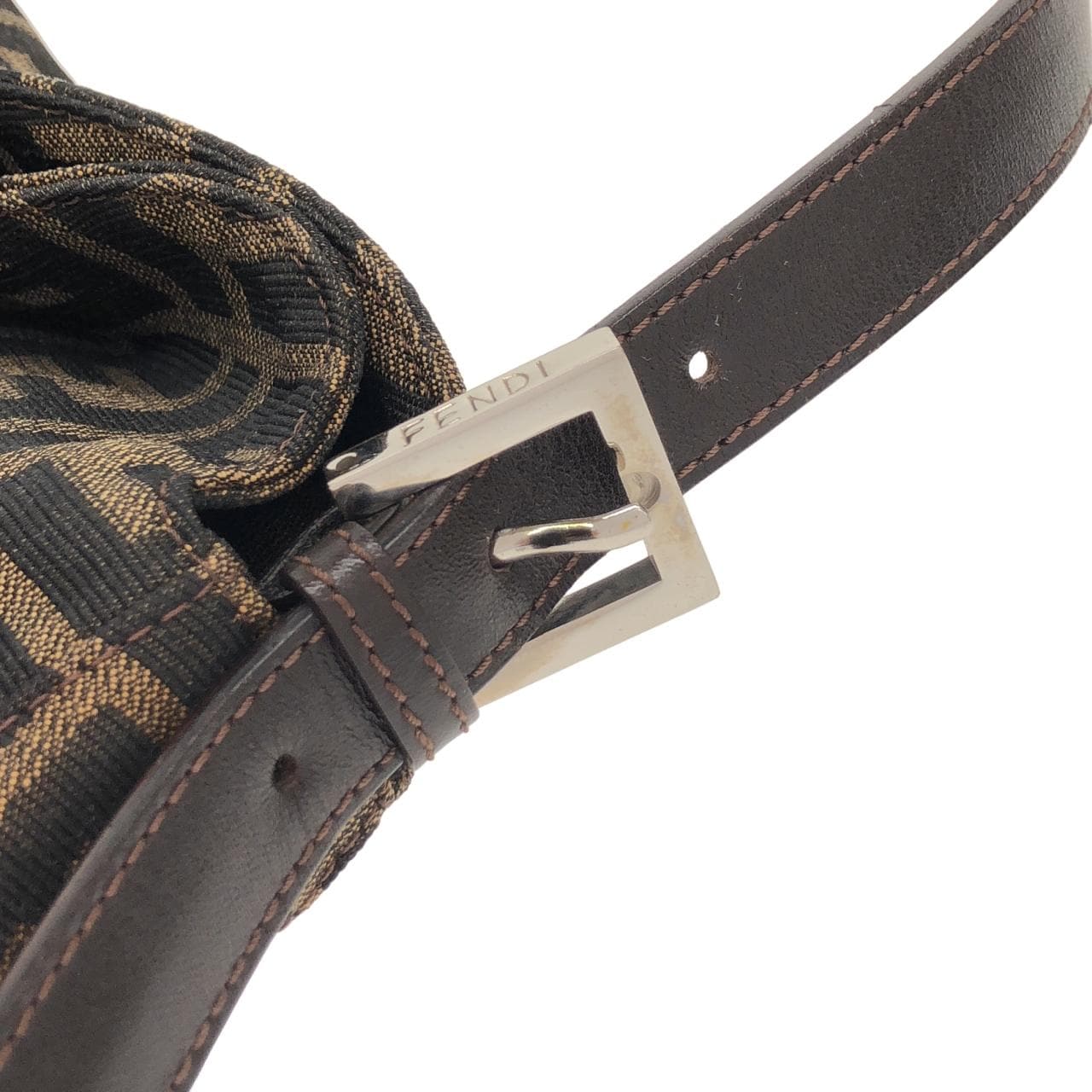 【ヴィンテージ】フェンディ 26426 ショルダーバッグ