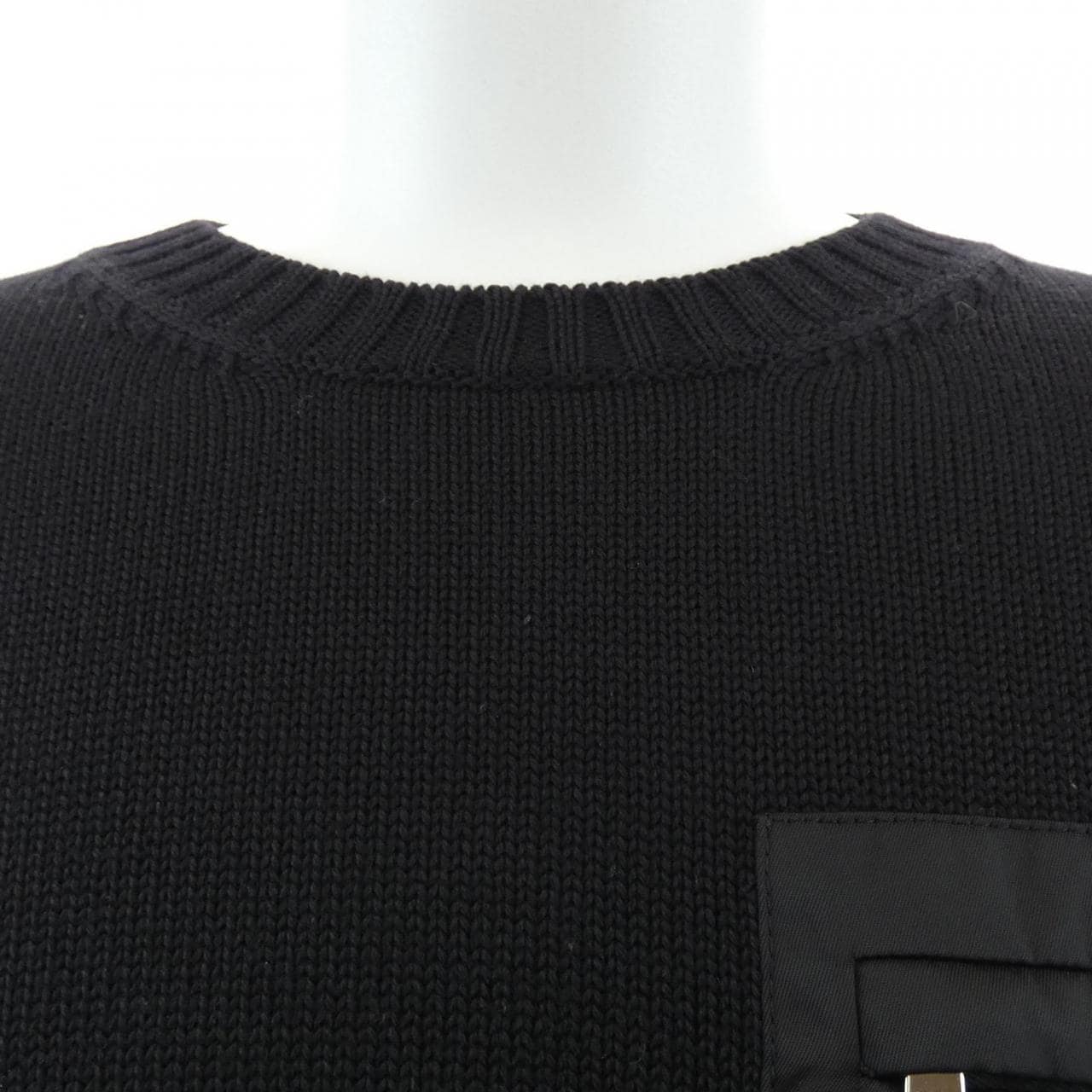 プラダ PRADA トライアングルロゴ UMB049 S202 1W4X ニット