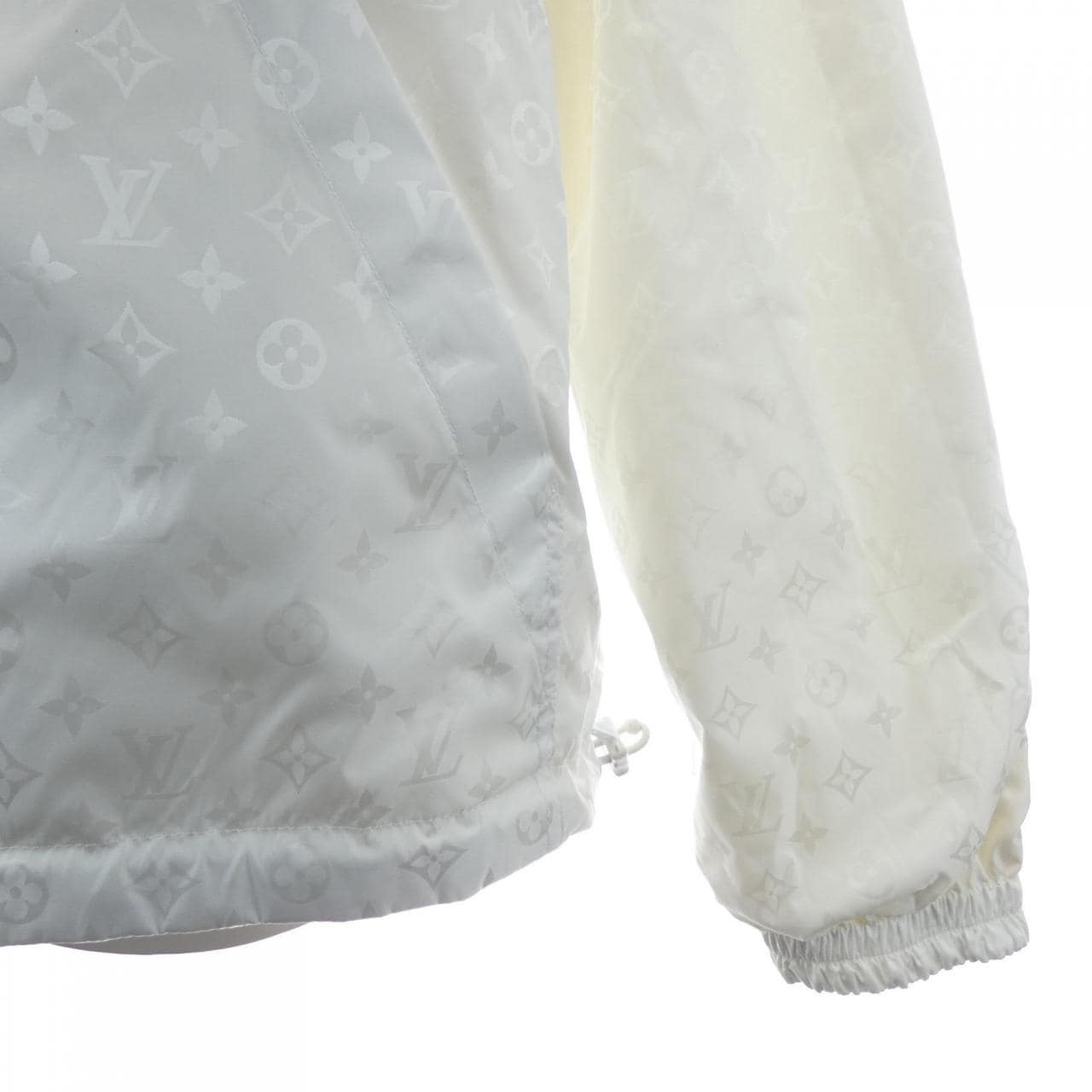 ルイヴィトン LOUIS VUITTON モノグラムリバーシブルナイロンウインドブレーカー HRB47WMO6 ジャケット