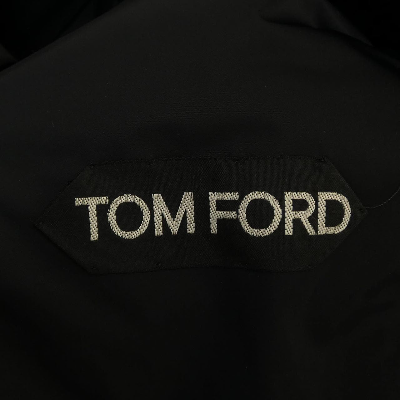 トムフォード TOM FORD BH033 TFO391 ダウンジャケット