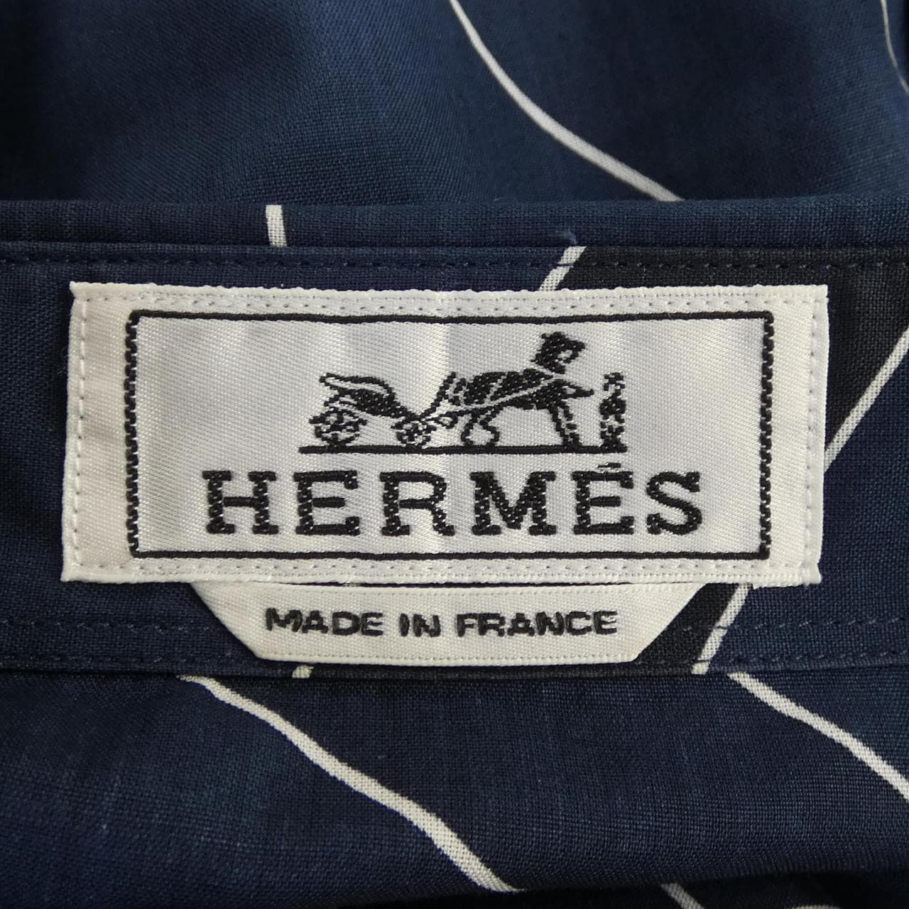 エルメス HERMES *81-5612. シャツ