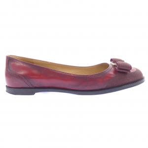 サルヴァトーレフェラガモ SALVATORE FERRAGAMO フラットシューズ