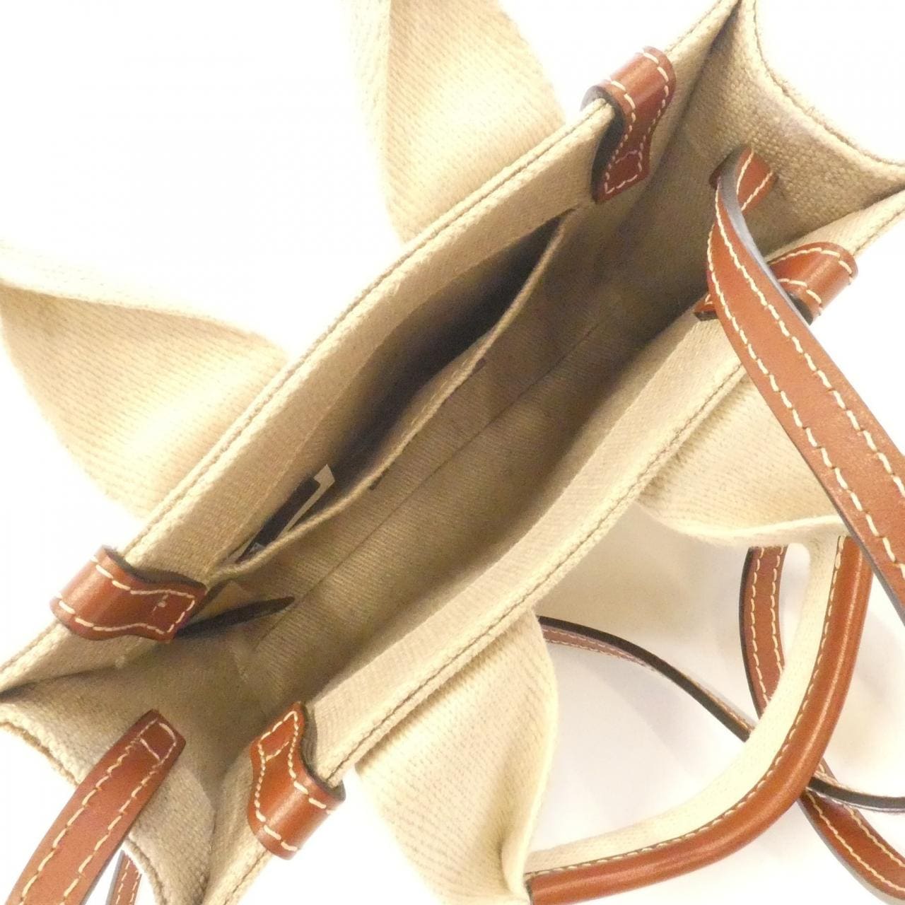 クロエ ウッディ ミニ トート CHC22AP237 I26 バッグ