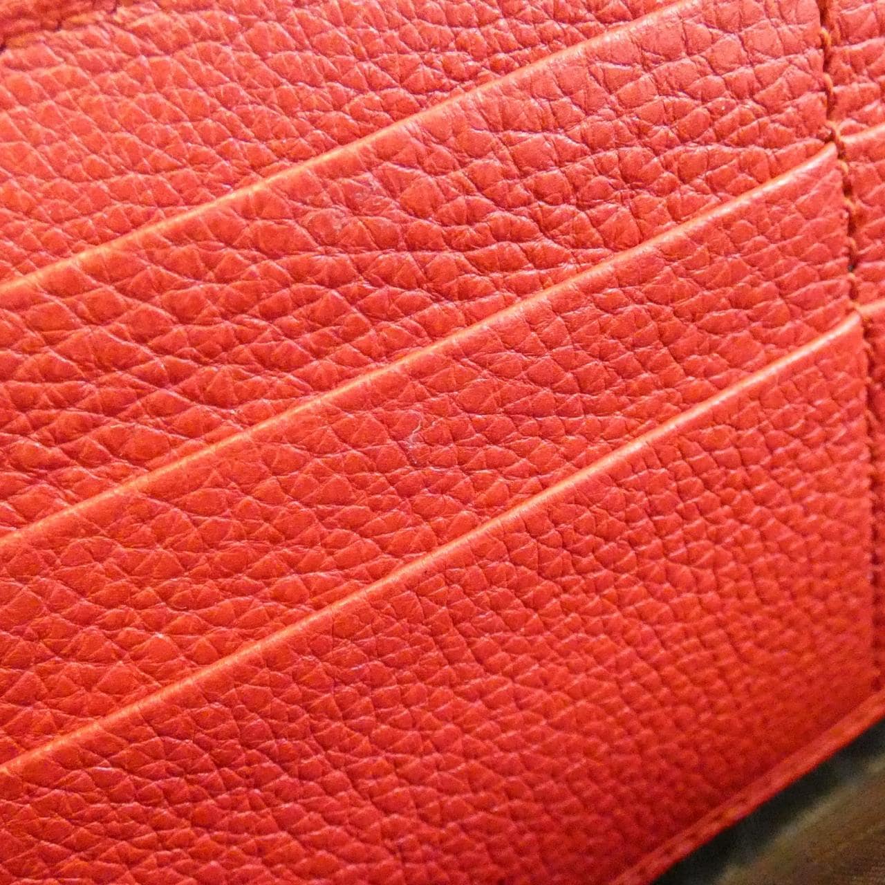 グッチ 496317 0GDAT 財布