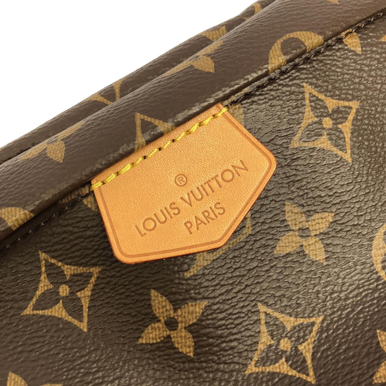 ルイヴィトン モノグラム バムバッグ M43644 ショルダーバッグ