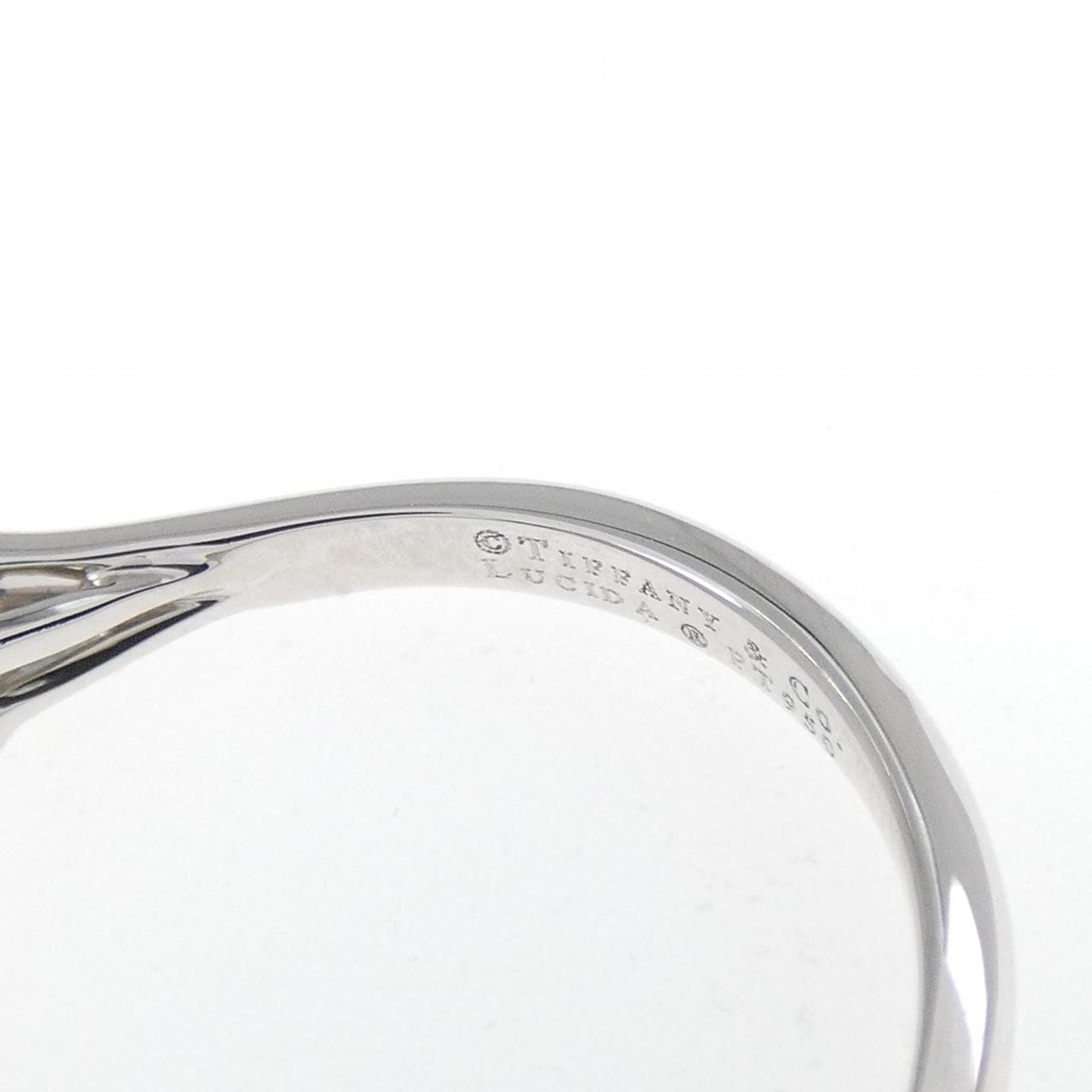 ティファニー ルシダ リング 0.29CT