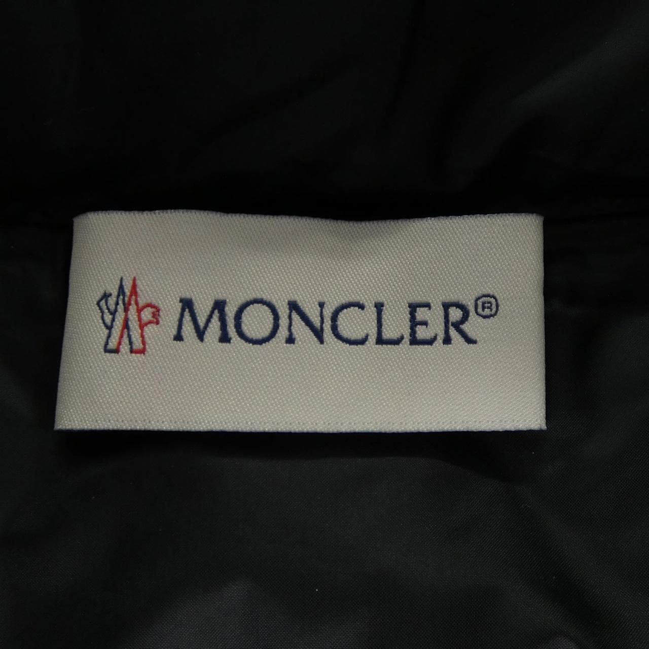モンクレール MONCLER 20939B00031 ダウンジャケット