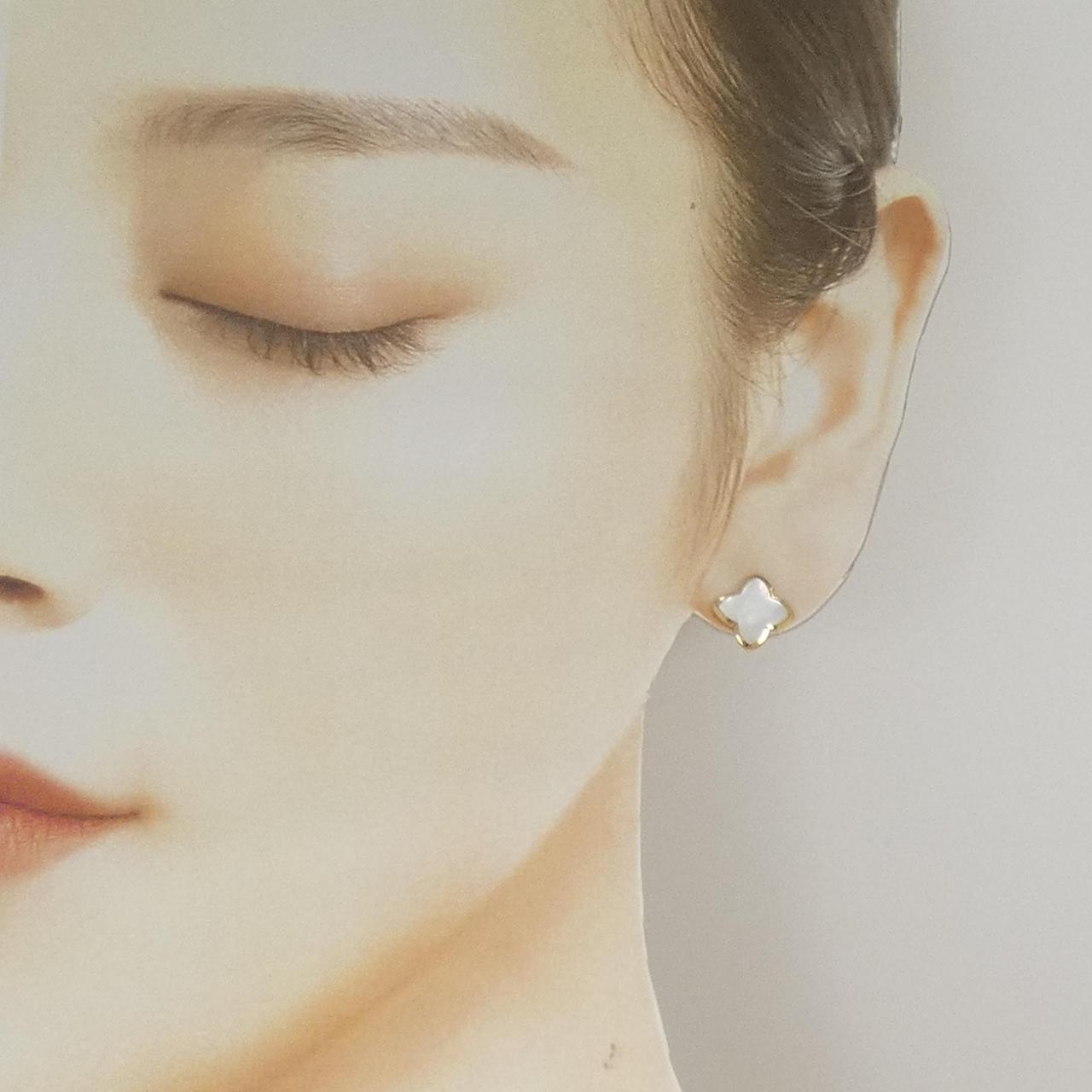 ヴァンドーム マザーオブパール  ピアス