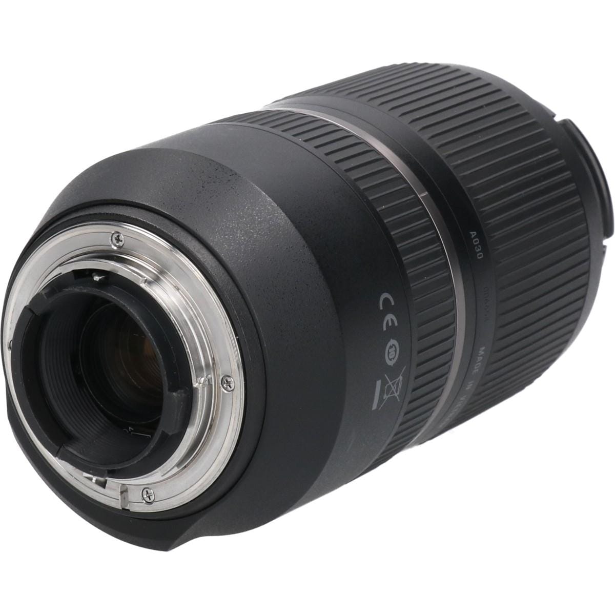 ニコン７０－３００／４－５．６Ｄｉ　ＶＣ　ＵＳＤ（Ａ０３０）