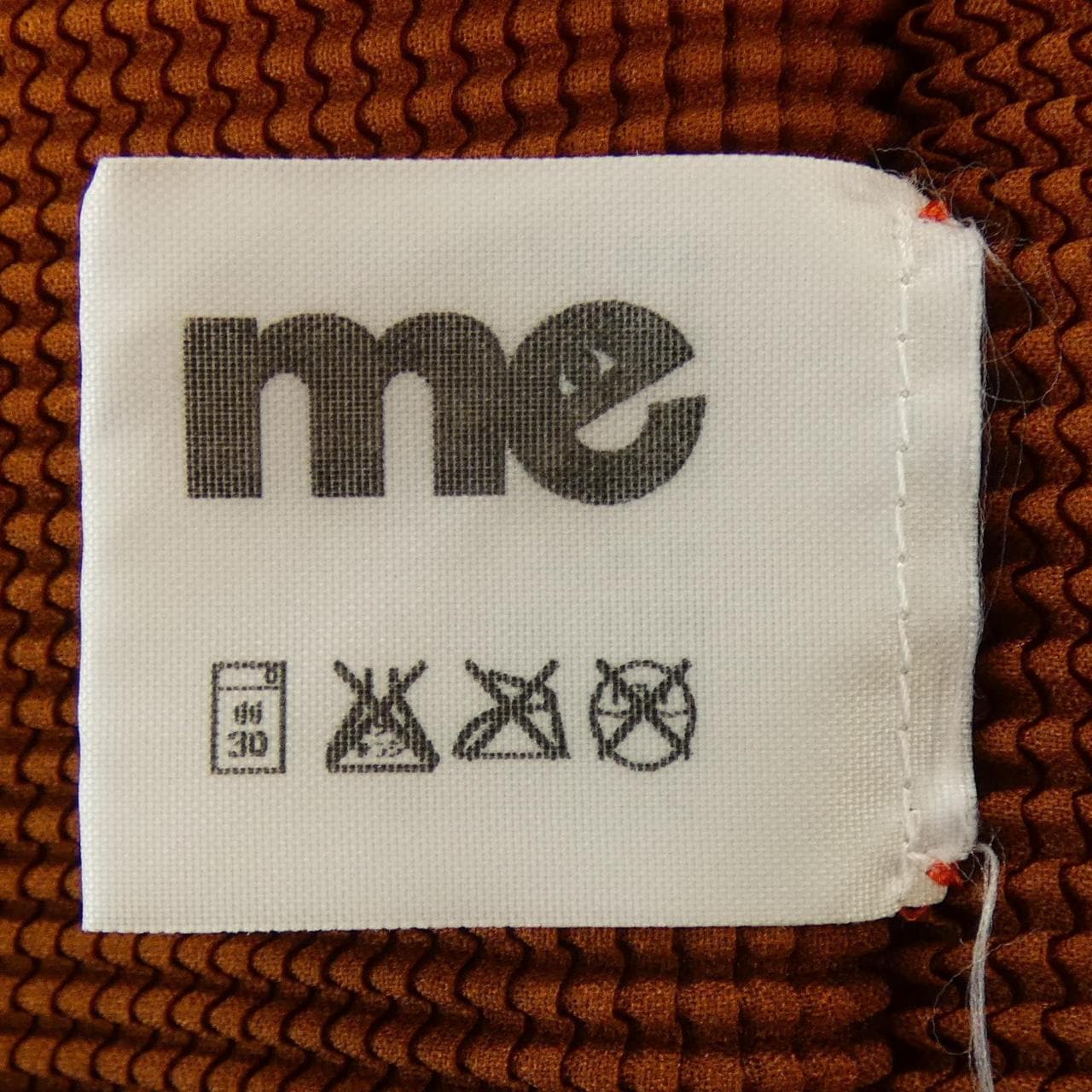 me ISSEY MIYAKE MI61FK515 Tops