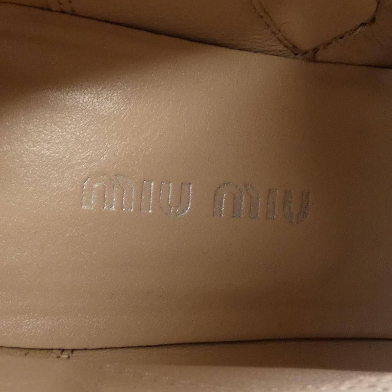 ミュウミュウ MIU MIU ブーツ