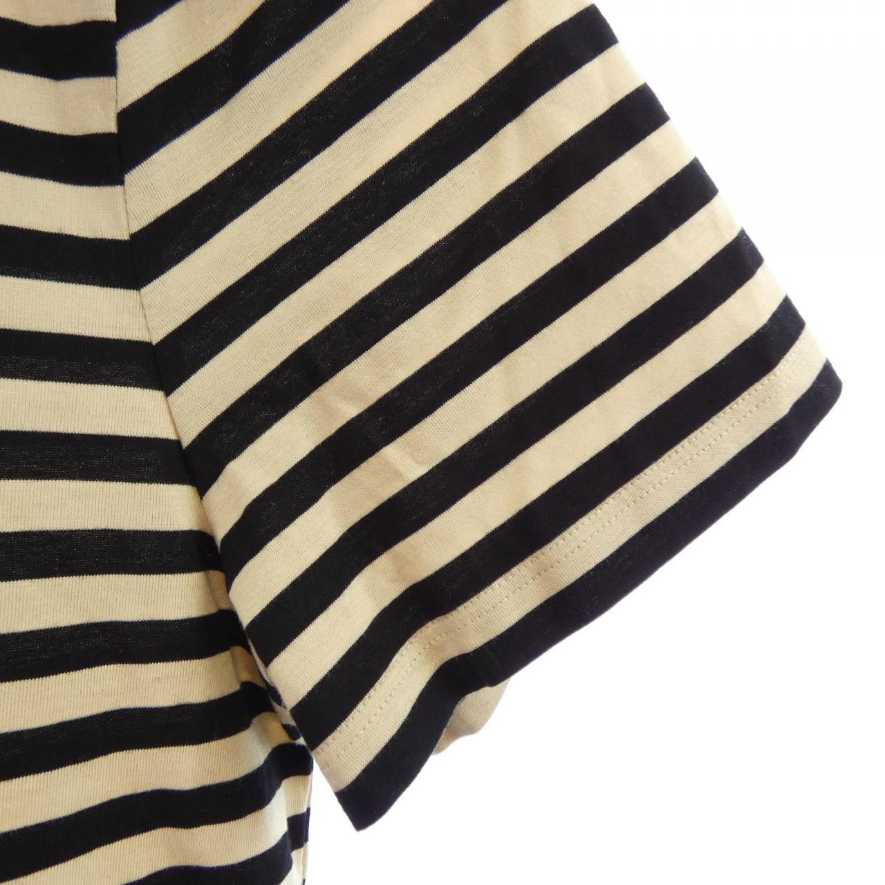 セリーヌ CELINE トリオンフ 2X58H250U Tシャツ