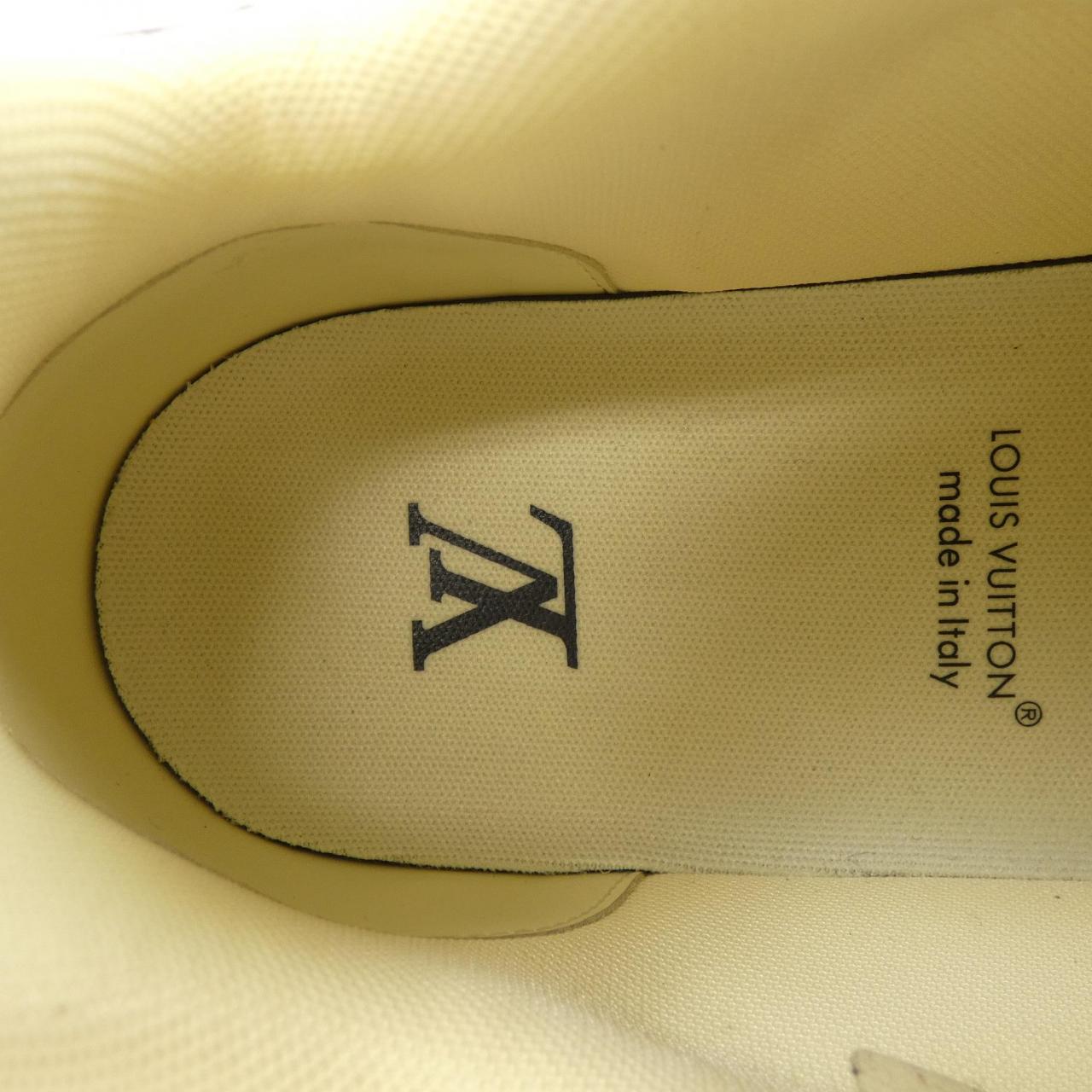 ルイヴィトン LOUIS VUITTON スニーカー