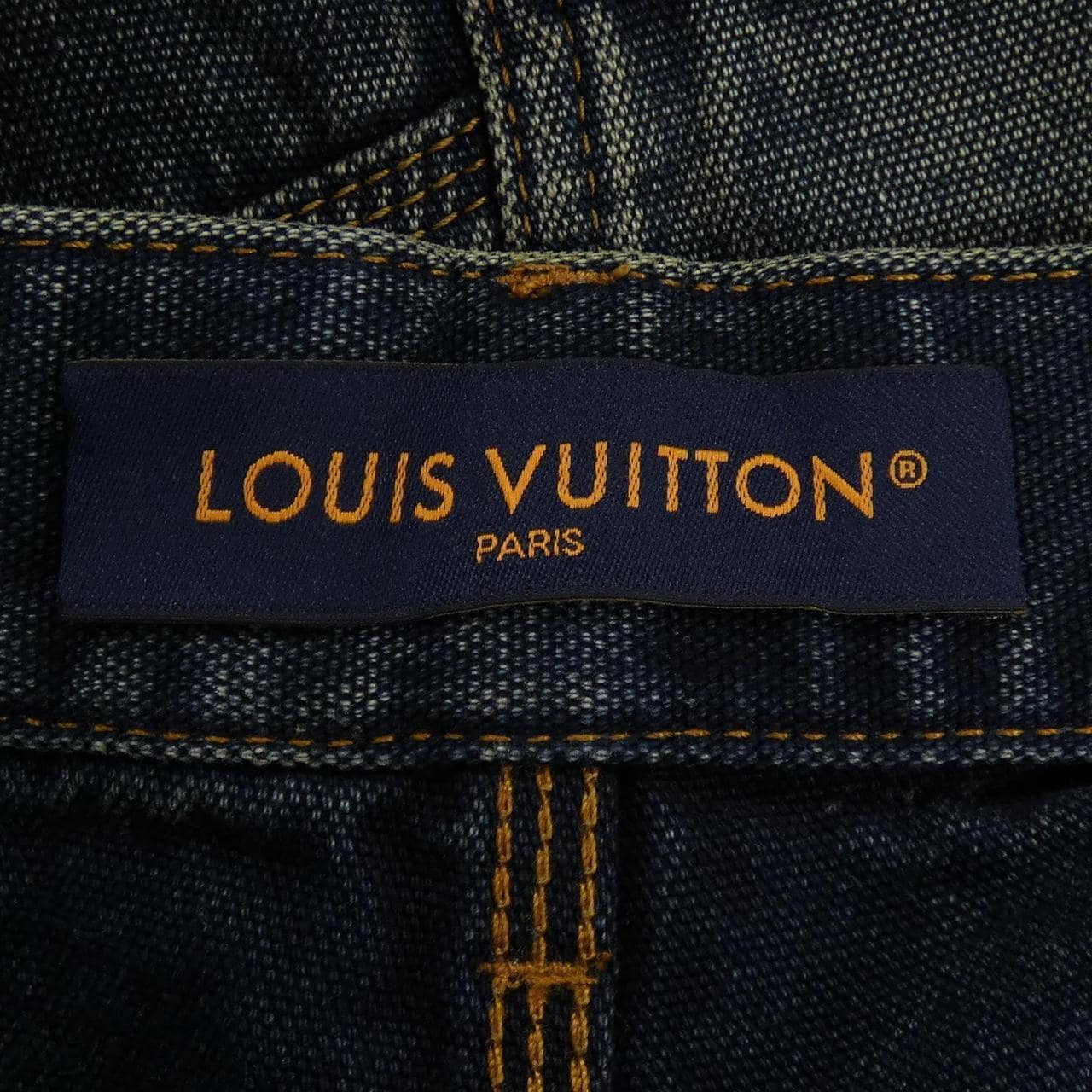 ルイヴィトン LOUIS VUITTON HTD71WYWA ショートパンツ