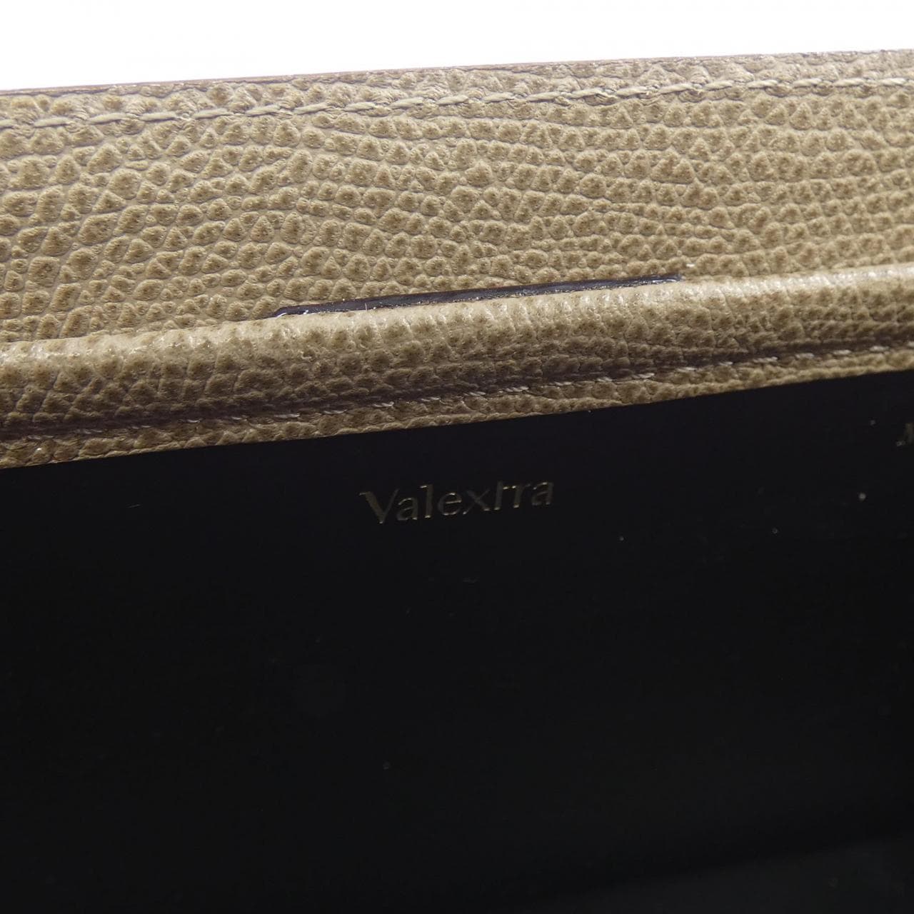 ヴァレクストラ VALEXTRA トリックトラック BAG