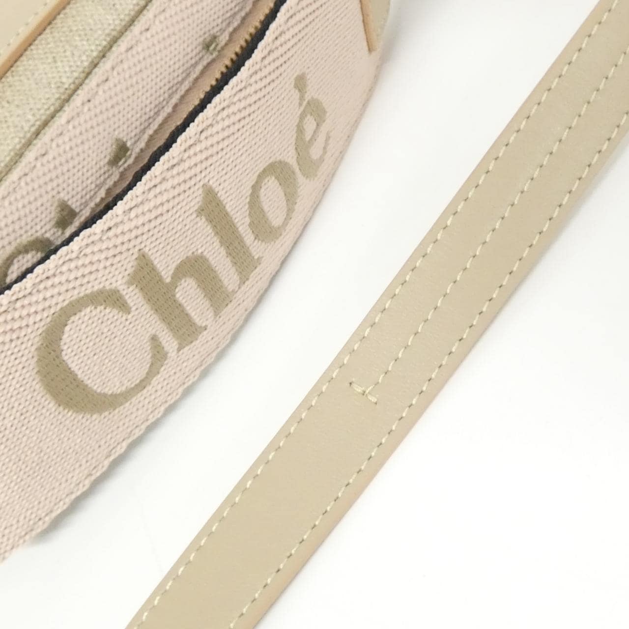 クロエ ウッディ ベルト バッグ CHC23AS432 L13 ウエストバッグ