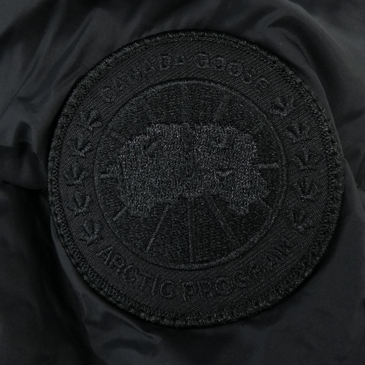 カナダグース CANADA GOOSE MONTGOMERY モントゴメリー 3042WT ダウンジャケット