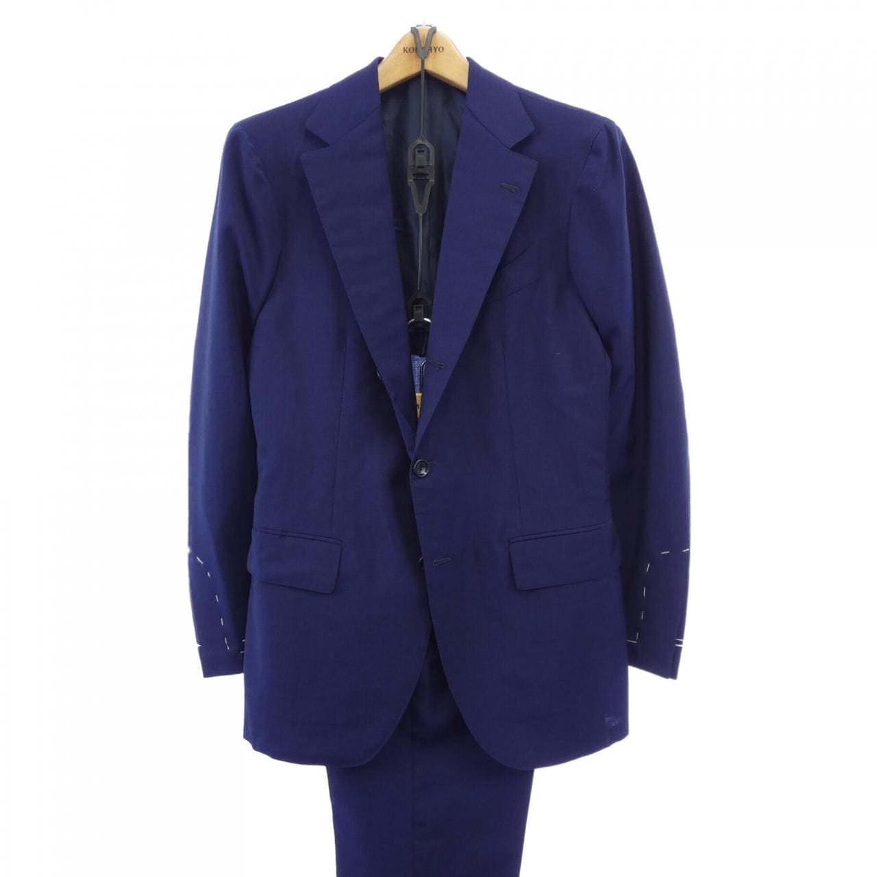 ダルクォーレ DAL CUORE スーツ