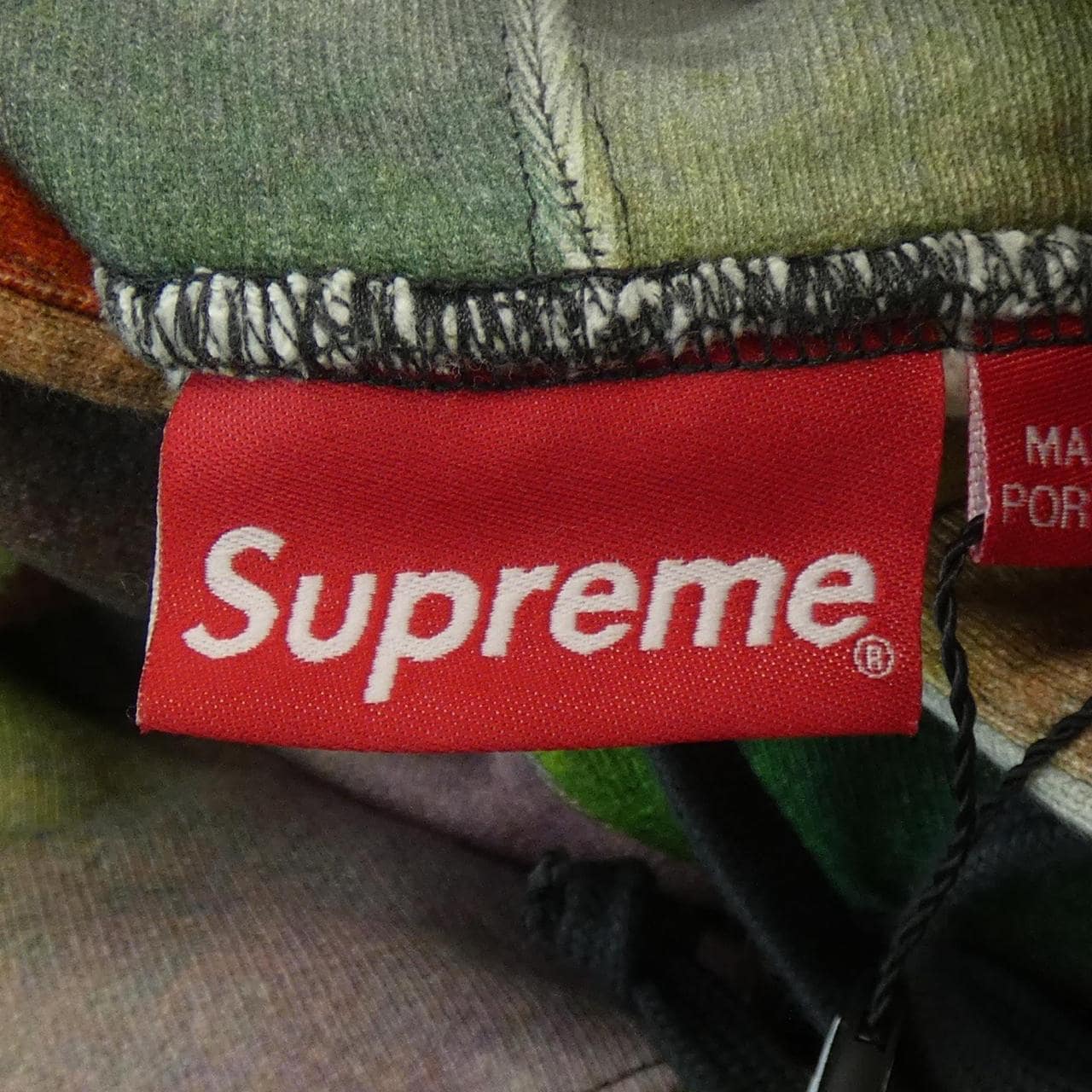 シュプリーム SUPREME パーカー
