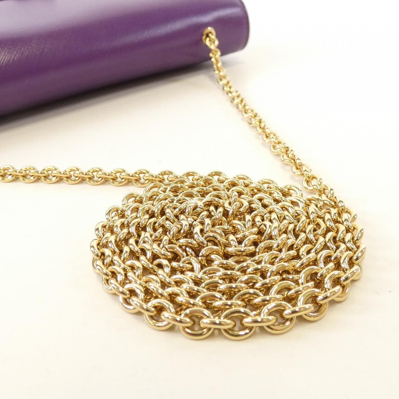 サルヴァトーレフェラガモ 21 D855 ショルダーバッグ