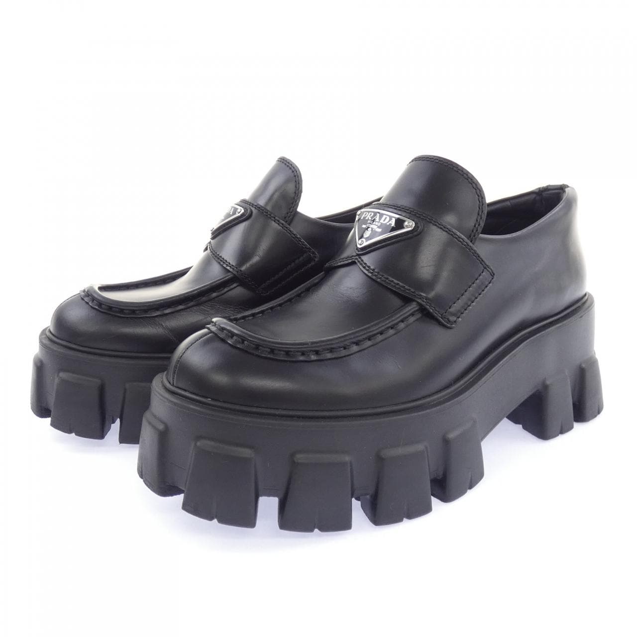 プラダ PRADA モノリス ローファー トライアングルロゴ 1D649M シューズ