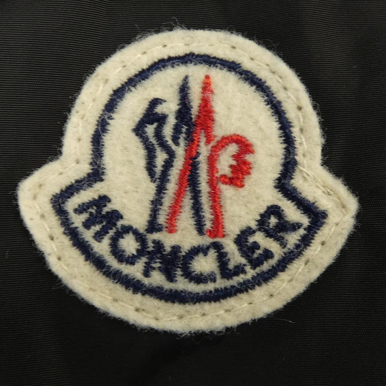 モンクレール MONCLER ダウンコート