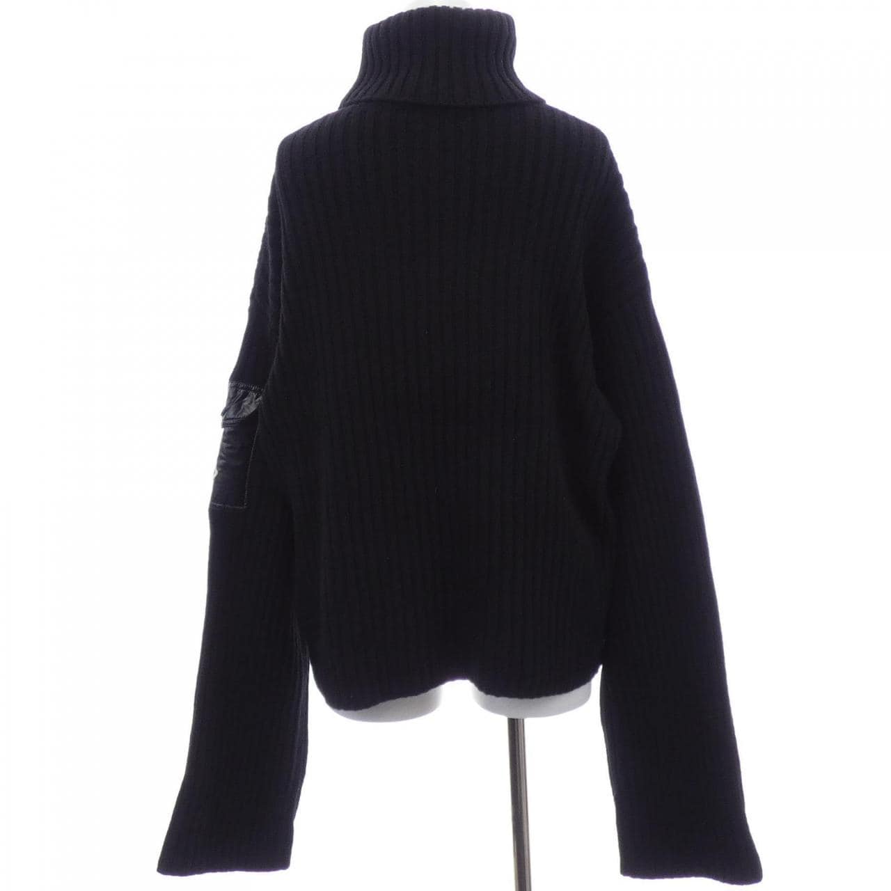 モンクレール MONCLER H20939F00017 ニット