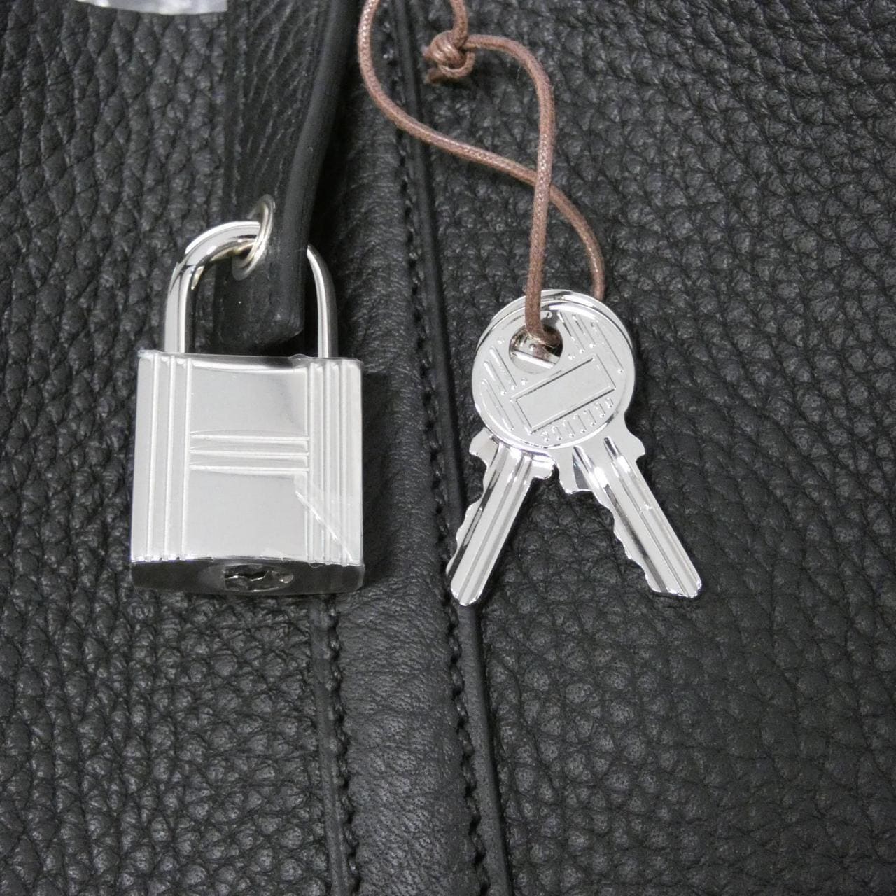 【未使用品】エルメス ピコタン ロック MM 060991CK バッグ