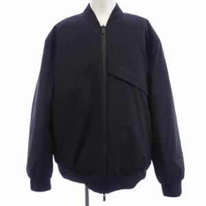 モンクレール MONCLER ダウンジャケット