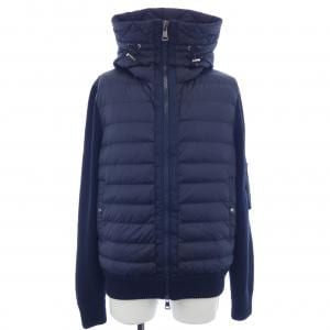 モンクレール MONCLER ダウンジャケット