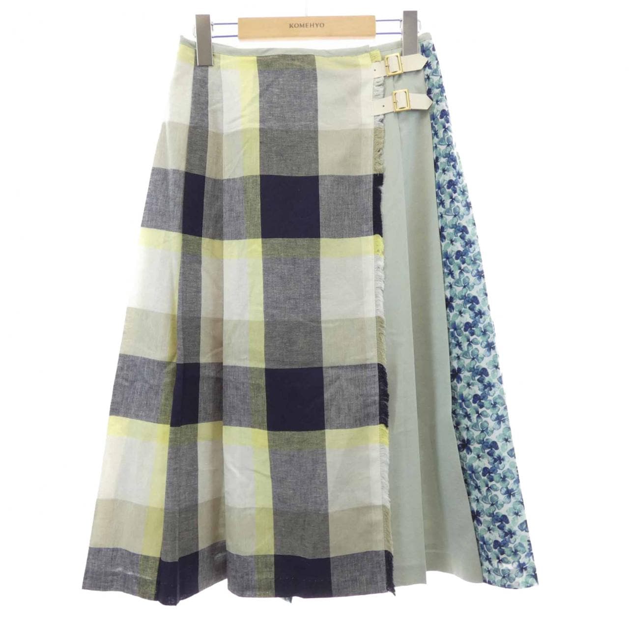 ブルーレーベルクレストブリッジ BLUE LABEL CRESTBRIDGE スカート