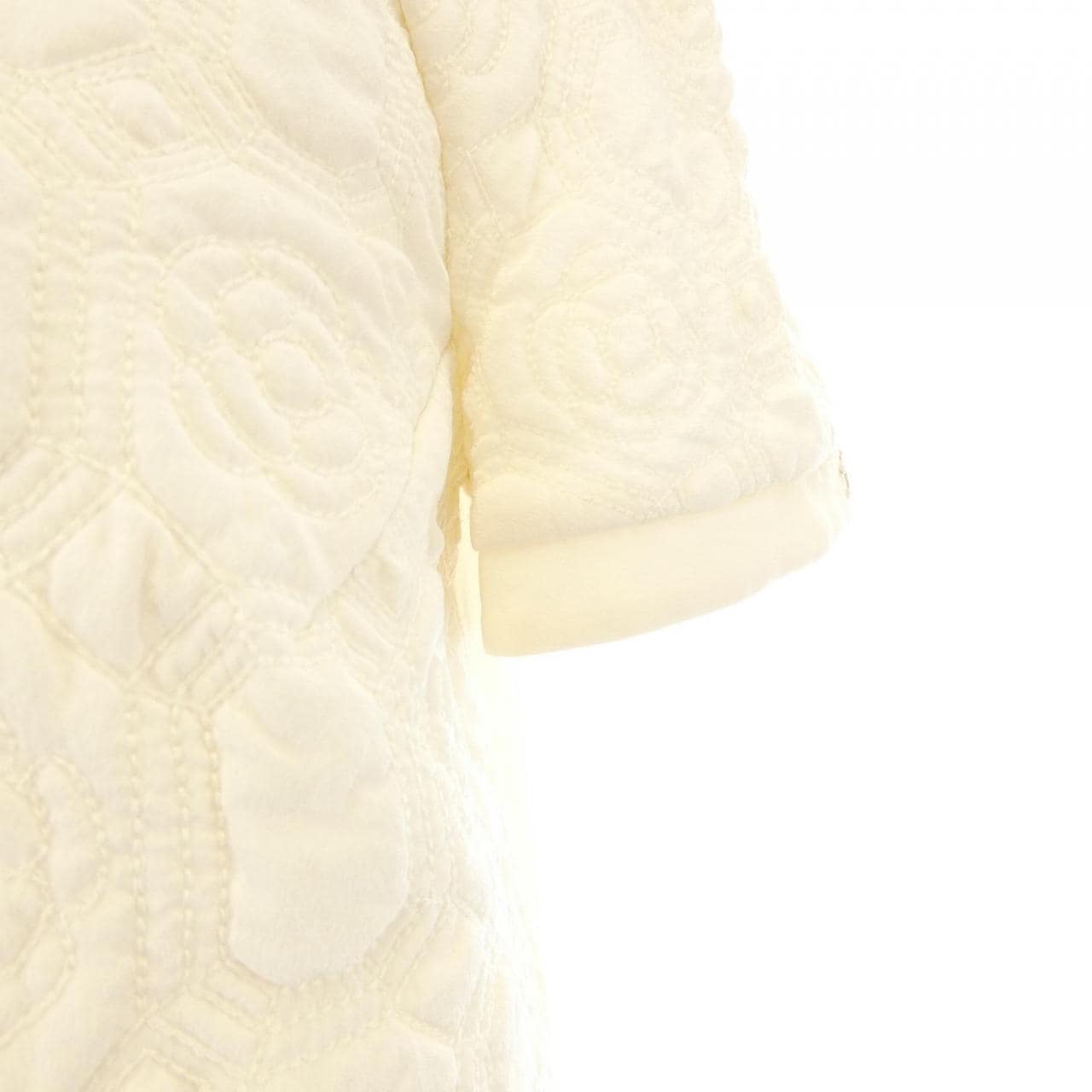 シャネル CHANEL P43073V12320 トップス