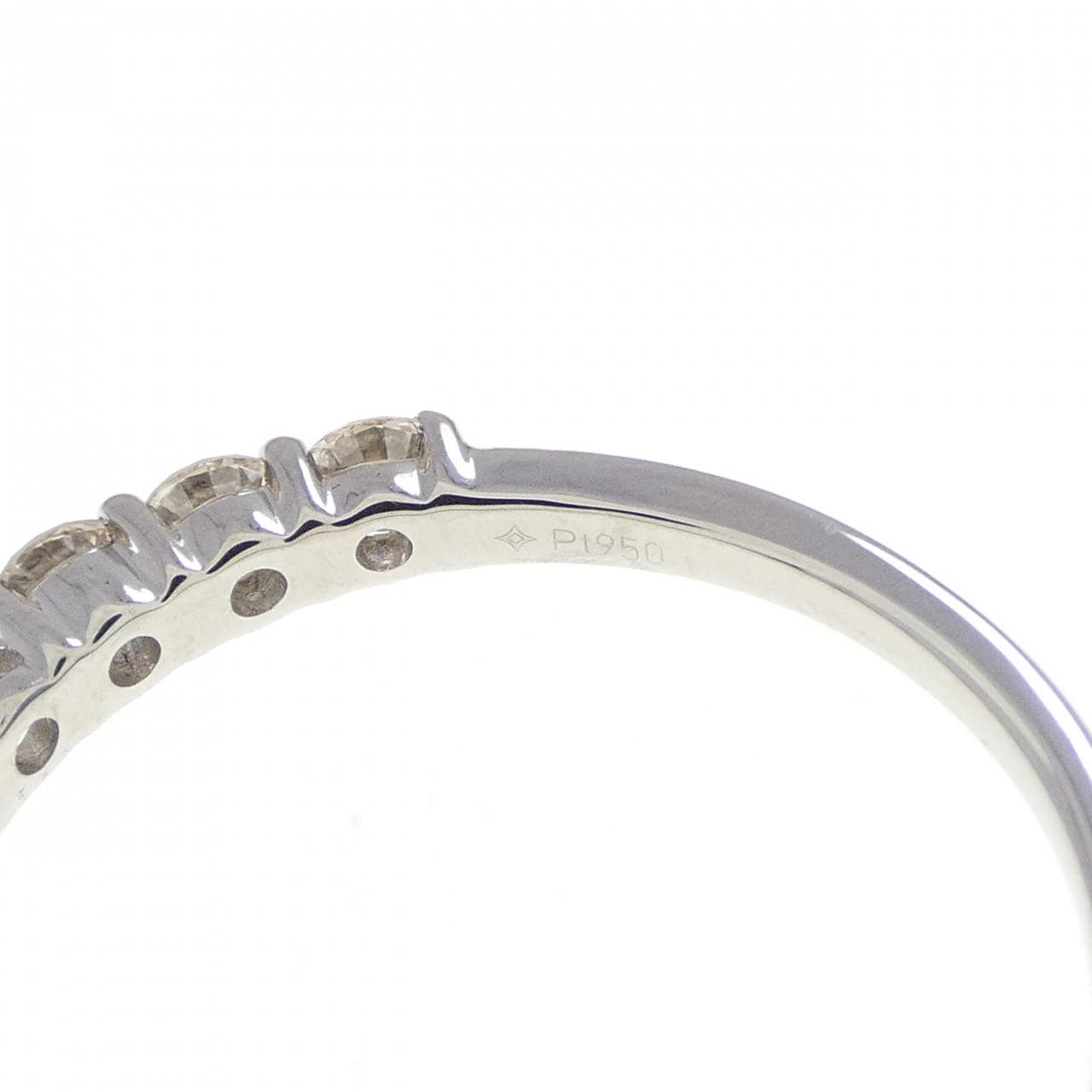 ジーエスティービー ダイヤモンド リング 1.00CT